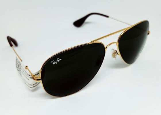 RayBan Unisex đen huyền diệu
