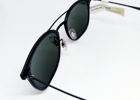 Kính mát Rayban trẻ trung